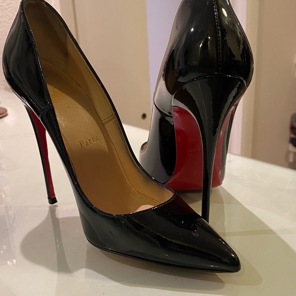 Authentic Christian Louboutin So Kate